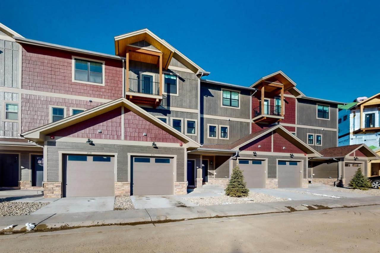 The Great Granby Villa Exterior photo